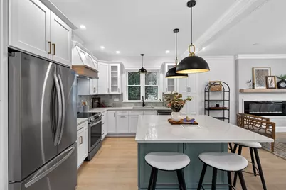 8 Dobbins Road, Waltham, MA 02453 - Photo 6