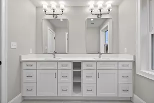 8 Dobbins St, Waltham, MA 02453 - Photo 36