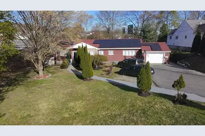 259 Forest St, Medford, MA 02155 - Photo 6