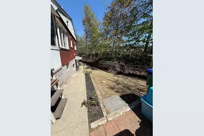259 Forest St, Medford, MA 02155 - Photo 26