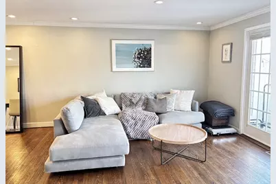 11 Oak St #43, Wellesley, MA 02482 - Photo 4