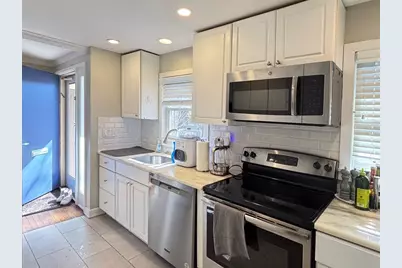 11 Oak St #43, Wellesley, MA 02482 - Photo 12