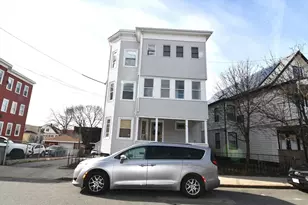 121 Cottage St, Everett, MA 02149 - Photo 2