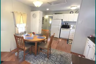 21 Parkwood Dr, Halifax, MA 02338 - Photo 8