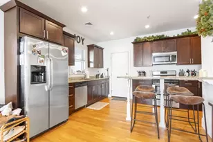 142 Boston St, Boston, MA 02125 - Photo 6