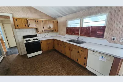 49 Corcoran, Springfield, MA 01118 - Photo 6