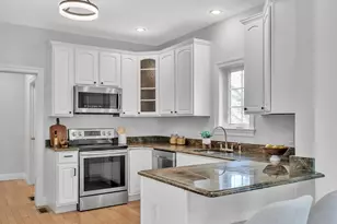 10 Moss St, Burlington, MA 01803 - Photo 16