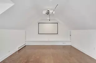 10 Moss St, Burlington, MA 01803 - Photo 36