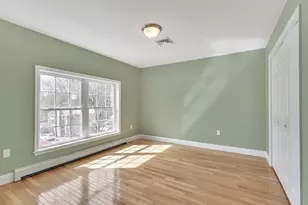 10 Moss St, Burlington, MA 01803 - Photo 30