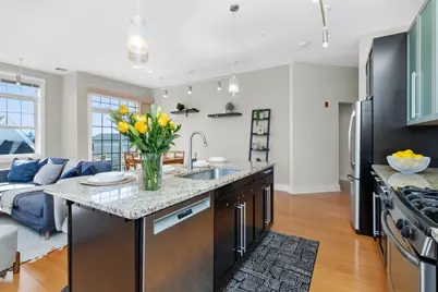 1188 Broadway #403, Somerville, MA 02144 - Photo 6