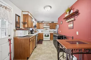 11 Laurel Terrace, Westfield, MA 01085 - Photo 10