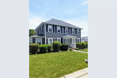 83 Saunders Rd, Norwood, MA 02062 - Photo 2