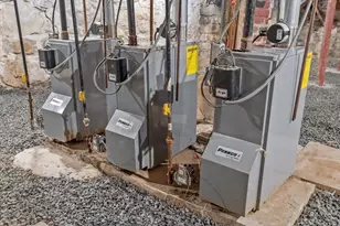 228 Daniels St, Fitchburg, MA 01420 - Photo 30