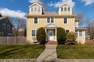 1321 Beacon St, Newton, MA 02468 - Photo 2