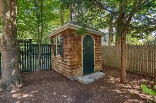 3 Berkeley Pl, Cambridge, MA 02138 - Photo 32