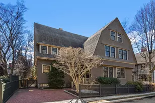 3 Berkeley Pl, Cambridge, MA 02138 - Photo 1