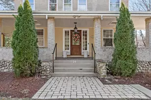 20 Shattuck St, Littleton, MA 01460 - Photo 2