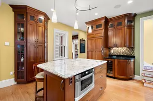 21 Avon Pl, Arlington, MA 02474 - Photo 10
