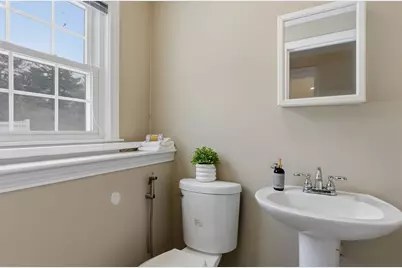 15 Belmont Rd, Wakefield, MA 01880 - Photo 32