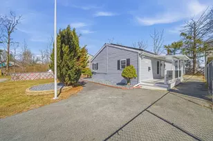 37 Frances St, Brockton, MA 02301 - Photo 1