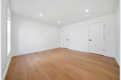 37 Frances St, Brockton, MA 02301 - Photo 32
