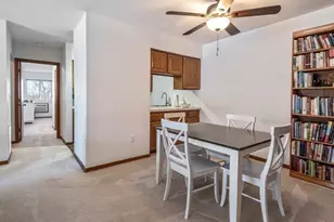 340 Sunderland Rd, Worcester, MA 01604 - Photo 10