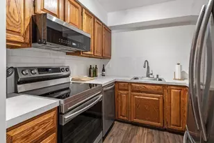 340 Sunderland Rd, Worcester, MA 01604 - Photo 12