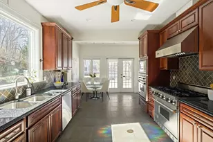 40 Greenwood Ave, Newton, MA 02465 - Photo 8