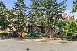 549 Centre St, Newton, MA 02458 - Photo 16