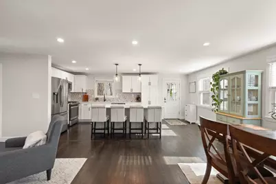 7 Manning Rd, Chelmsford, MA 01824 - Photo 8