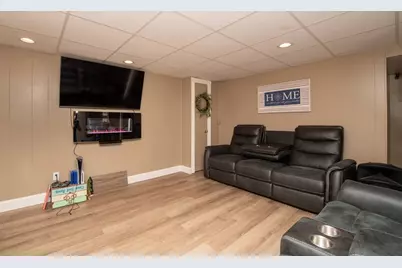 78 Precinct St, Taunton, MA 02718 - Photo 20