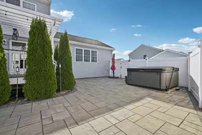 43 Gedney Dr, Peabody, MA 01960 - Photo 32