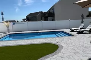 43 Gedney Dr, Peabody, MA 01960 - Photo 2