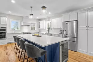 8 Clearview St, Grafton, MA 01519 - Photo 12