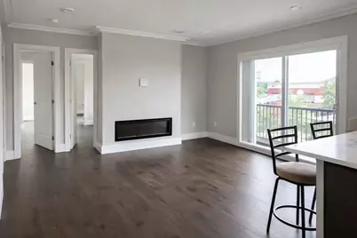 214 Market St #208, Boston, MA 02135 - Photo 4