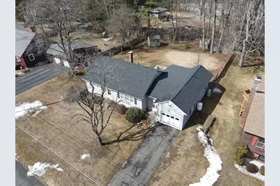 18 Lillian Street, Greenfield, MA 01301 - Photo 4