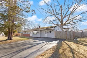 19 Rodwell St, Brockton, MA 02302 - Photo 2