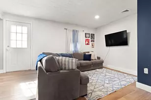 19 Rodwell St, Brockton, MA 02302 - Photo 8