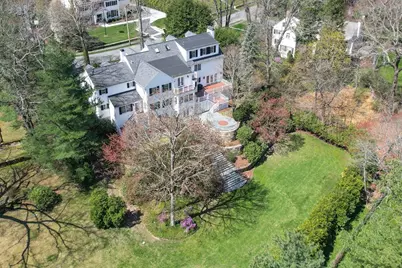 65 Woodcliff Rd, Wellesley, MA 02481 - Photo 38