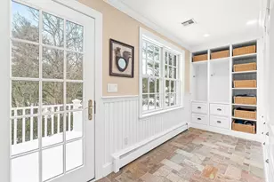 65 Woodcliff Rd, Wellesley, MA 02481 - Photo 16