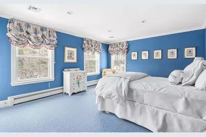 65 Woodcliff Rd, Wellesley, MA 02481 - Photo 24