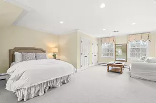 65 Woodcliff Rd, Wellesley, MA 02481 - Photo 32