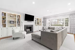 65 Woodcliff Rd, Wellesley, MA 02481 - Photo 12