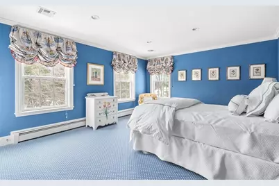 65 Woodcliff Rd, Wellesley, MA 02481 - Photo 24