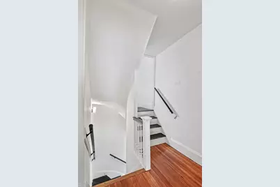 74 Pearson Ave, Somerville, MA 02144 - Photo 12