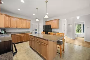 9 Chrisjenn Brook Ln, Lakeville, MA 02347 - Photo 16