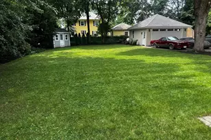 524 Ward St, Newton, MA 02459 - Photo 10