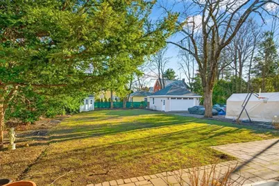524 Ward St, Newton, MA 02459 - Photo 36