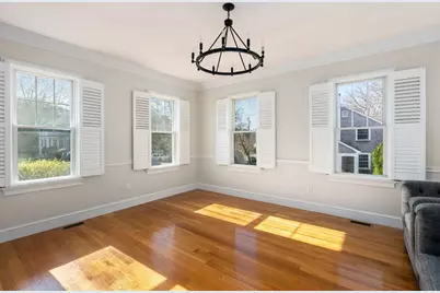 11 Bobolink Rd, Wellesley, MA 02481 - Photo 10