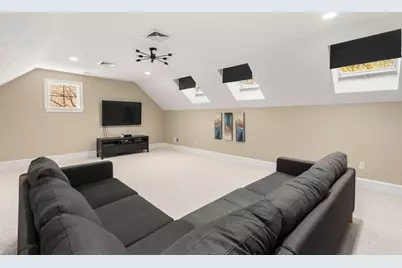 11 Bobolink Rd, Wellesley, MA 02481 - Photo 24